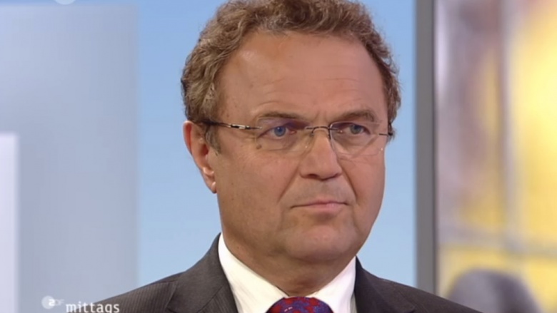 Hans-Peter Friedrich Interview mit dem ZDF-Mittagsmagazin Hans-Peter Friedrich Interview mit dem ZDF-Mittagsmagazin