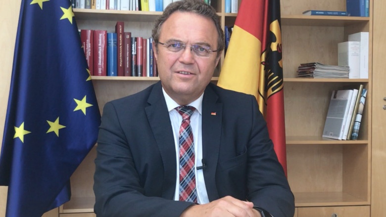 Hans-Peter Friedrich beantwortet Fragen zum Thema Grundsteuer Hans-Peter Friedrich beantwortet Fragen zum Thema Grundsteuer