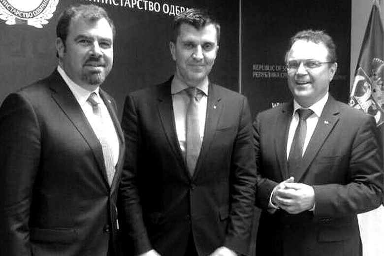 Florian Hahn, Verteidigungsminister Zoran Dordević und Hans-Peter Friedrich