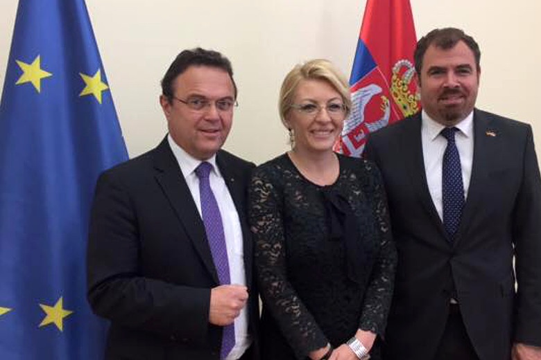 Hans-Peter Friedrich, Ministerin Jadranke Joksimović und Florian Hahn