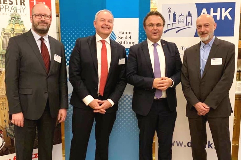 Treffen mit Mitgliedern und Freunden der Deutsch-Tschechischen Industrie- und Handelskammer (DTIHK)