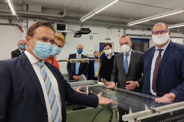 Besuch gemeinsam mit Manfred Weber und Monika Hohlmeier beim Unternehmen IPROTEX aus Münchberg
