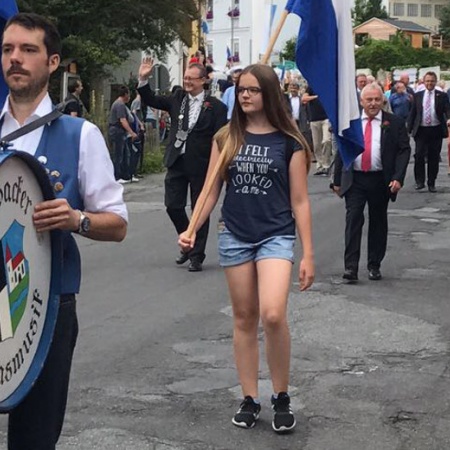 Größeres Bild ansehen