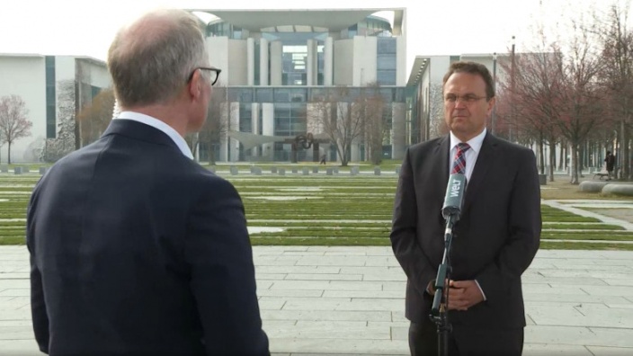 Dr. Hans-Peter Friedrich, MdB im Interview mit der 'Welt'